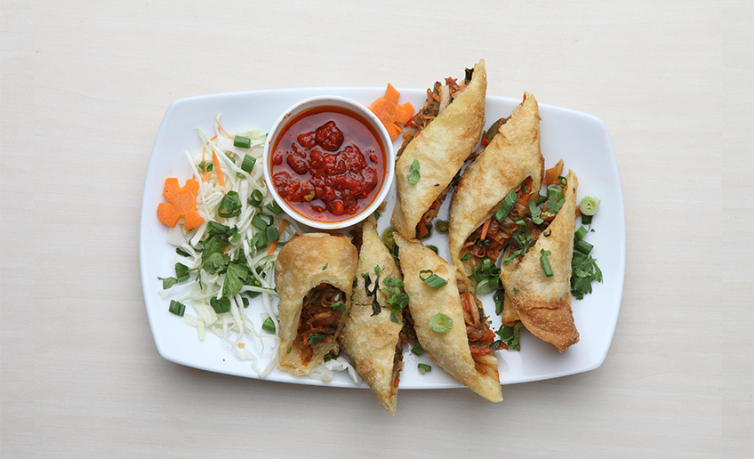 Chinese rolls at Aaswad