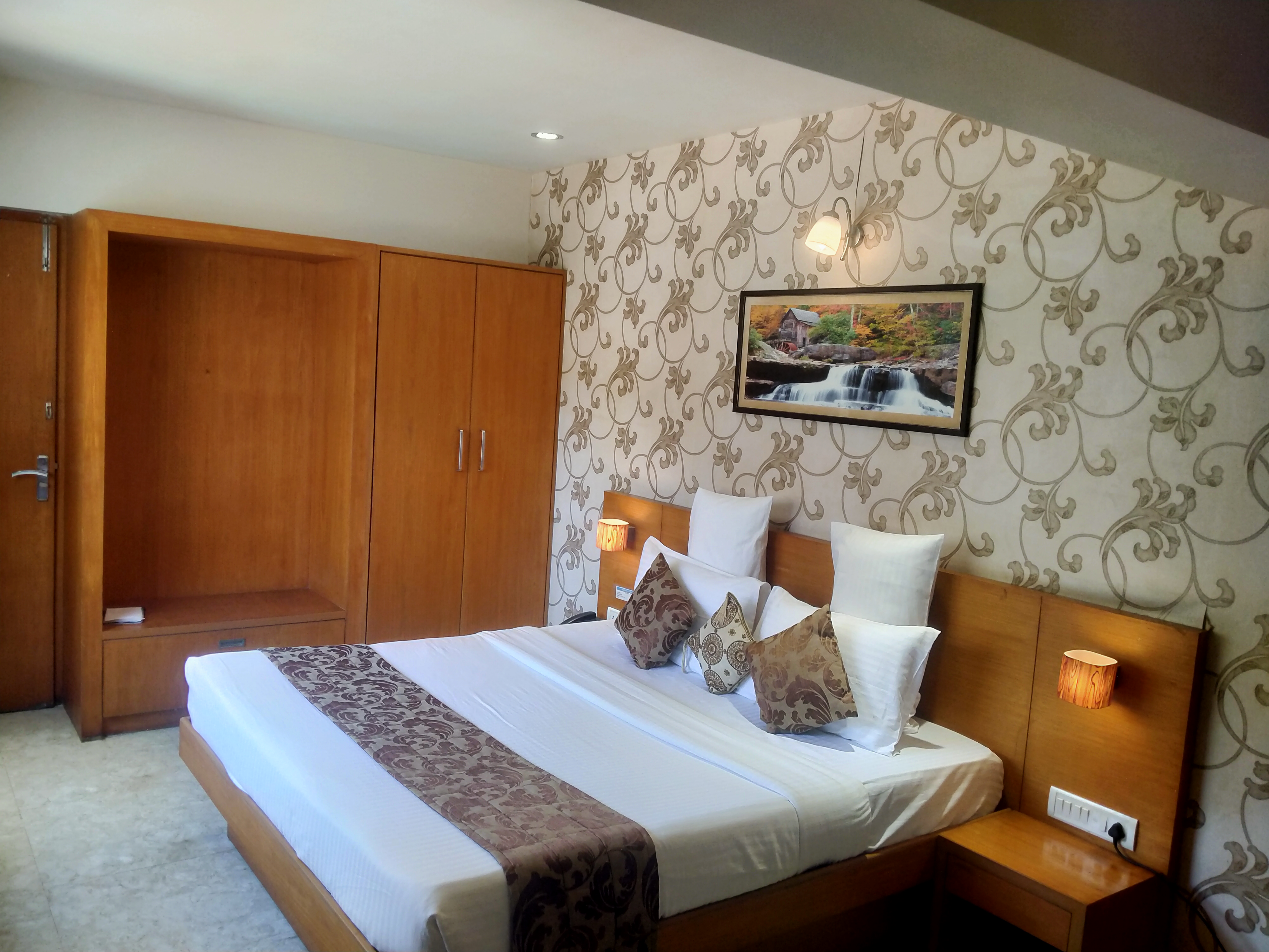Presidential Suite gallery image